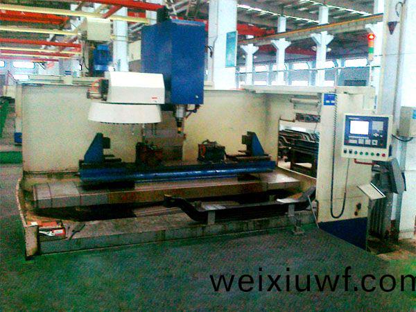 前軸(zhou)十孔加工(gong)專用立式(shi)加(jia)工